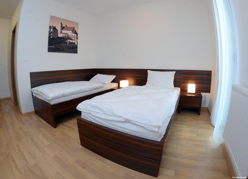 Hotel Belier Prešov Zimmer foto